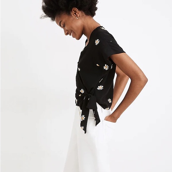 Madewell daisy wrap top - Picture 2 of 4